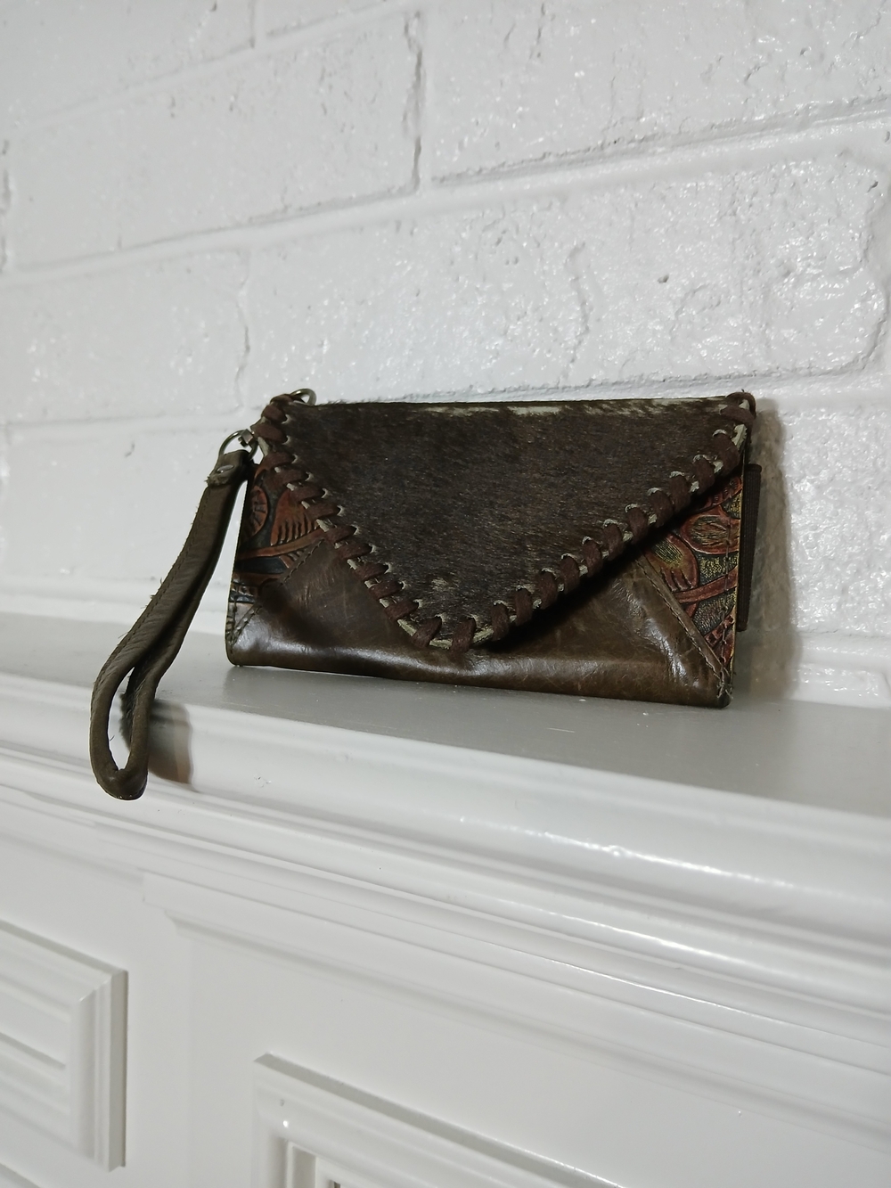 Rustic Brown Genuine Leather Cowhide Western Wristlet‎ Clutch